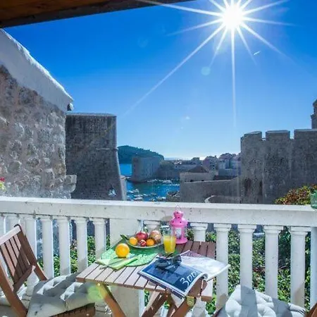 公寓 Nera - Triplex Two Bedroom With Balcony And Sea View *