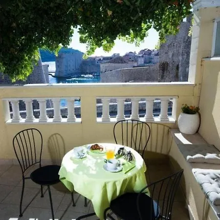 Nera - Triplex Two Bedroom With Balcony And Sea View