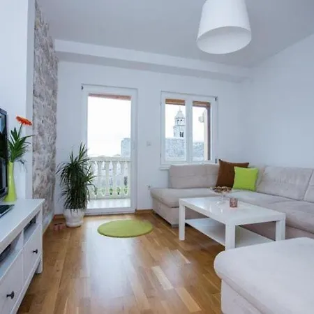 Apartment Nera - Triplex Two Bedroom With Balcony And Sea View *
