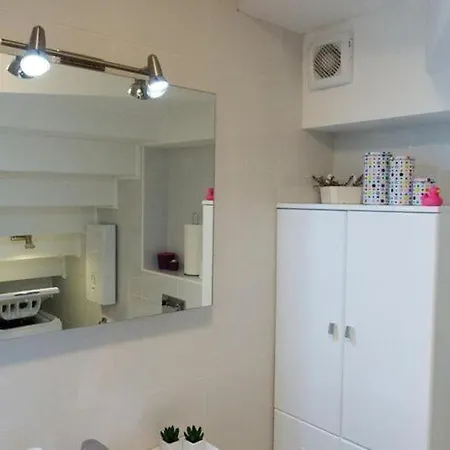 Nera - Triplex Two Bedroom With Balcony And Sea View Daire *