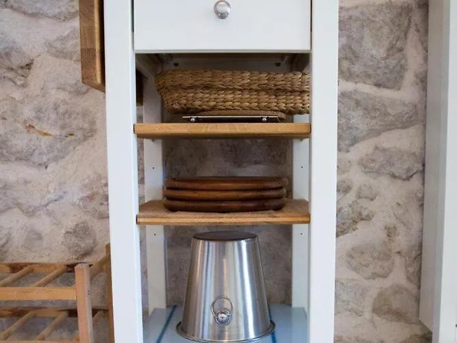 Nera - Triplex Two Bedroom With Balcony And Sea View * Dubrovnik