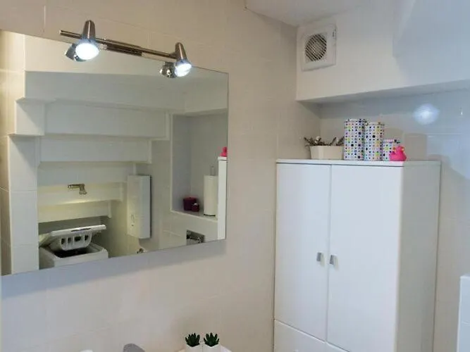 Nera - Triplex Two Bedroom With Balcony And Sea View Lejlighed *