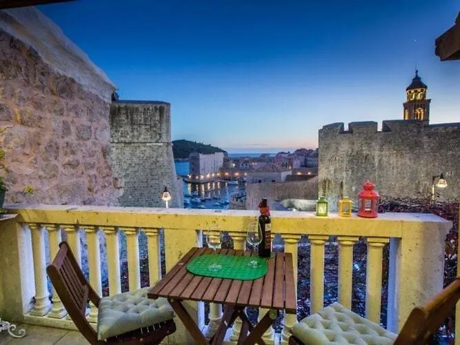 דירה Nera - Triplex Two Bedroom With Balcony And Sea View *