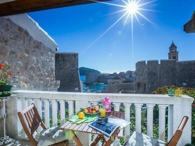 דירה Nera - Triplex Two Bedroom With Balcony And Sea View *