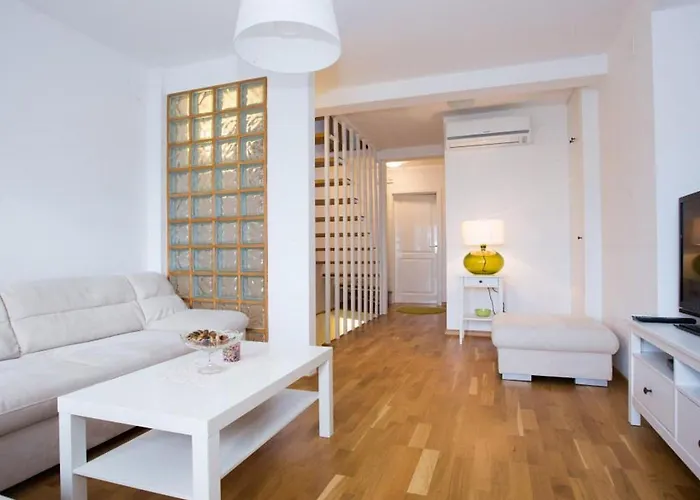 Nera - Triplex Two Bedroom With Balcony And Sea View Lejlighed *