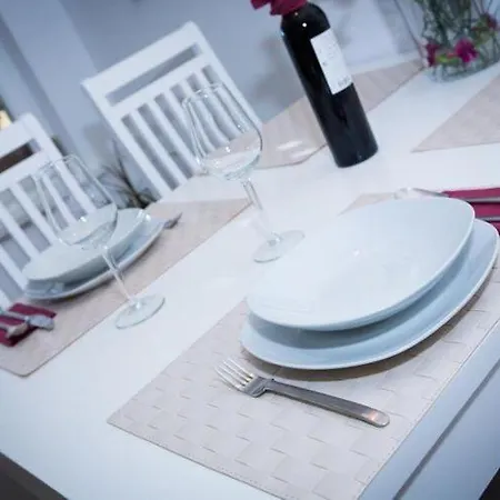 Apartment Nera - Triplex Two Bedroom With Balcony And Sea View Dubrovnik